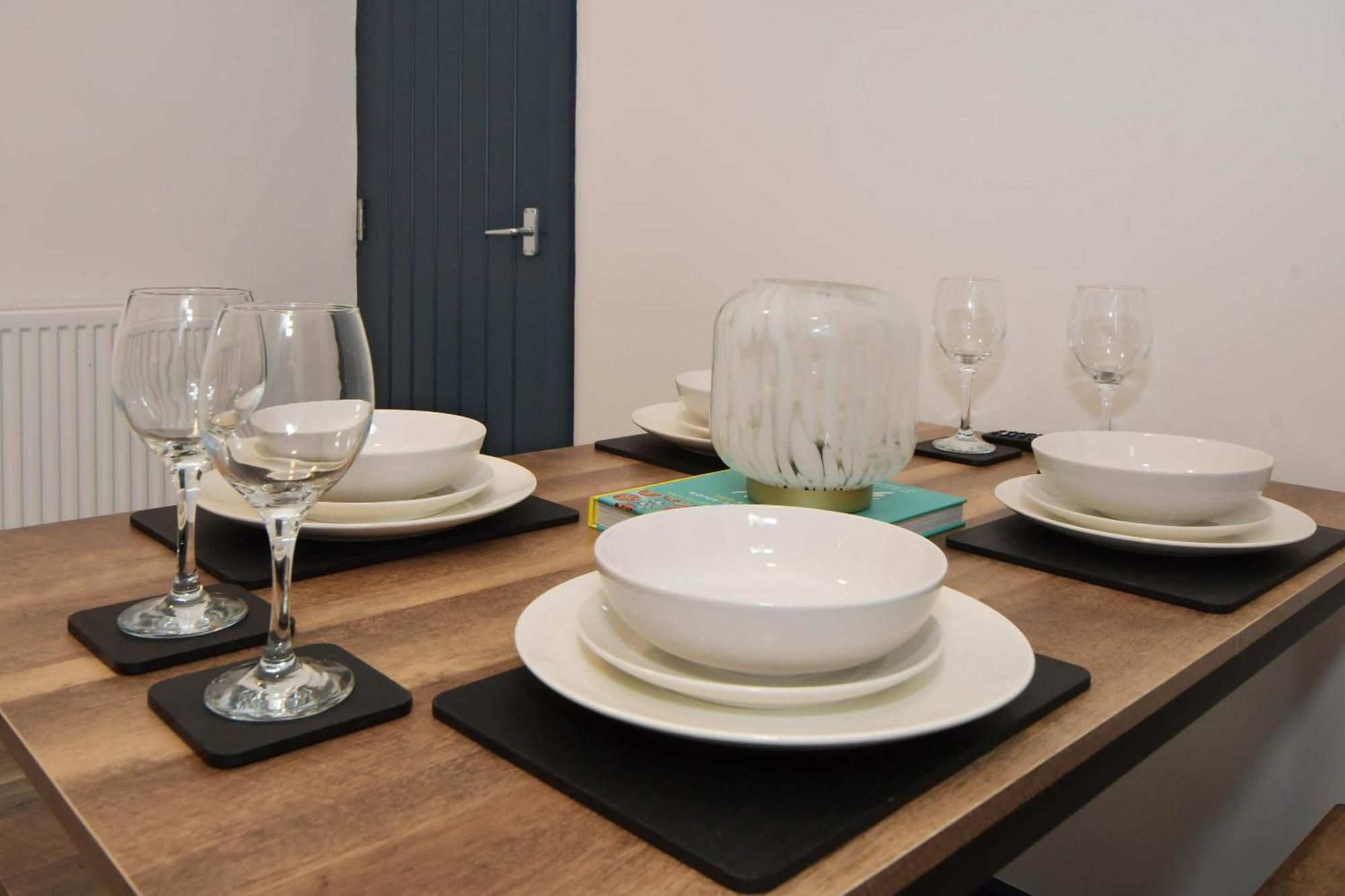 Stay At Shobnall Road Rooms And Studios Burton Buitenkant foto
