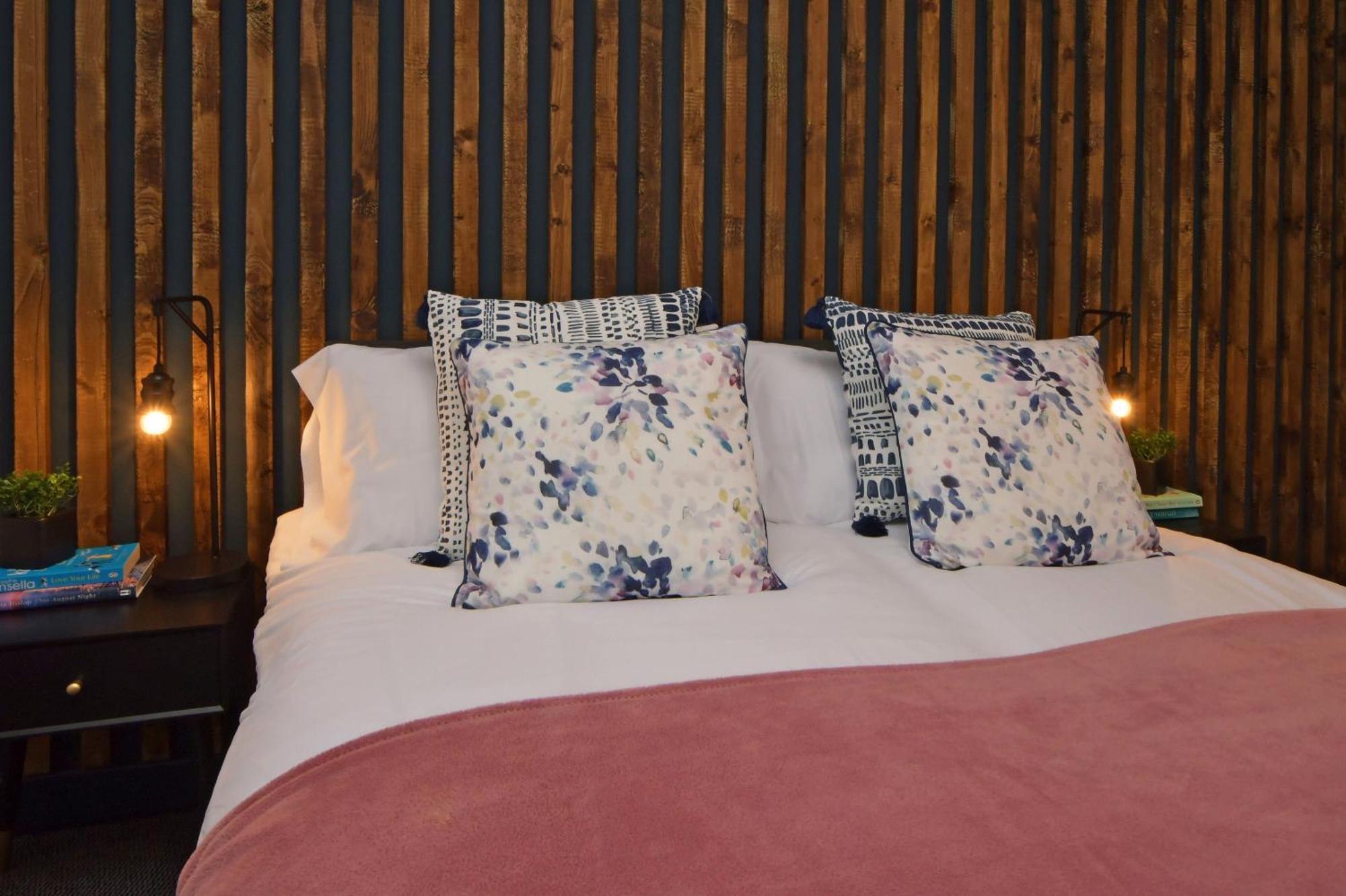 Stay At Shobnall Road Rooms And Studios Burton Buitenkant foto