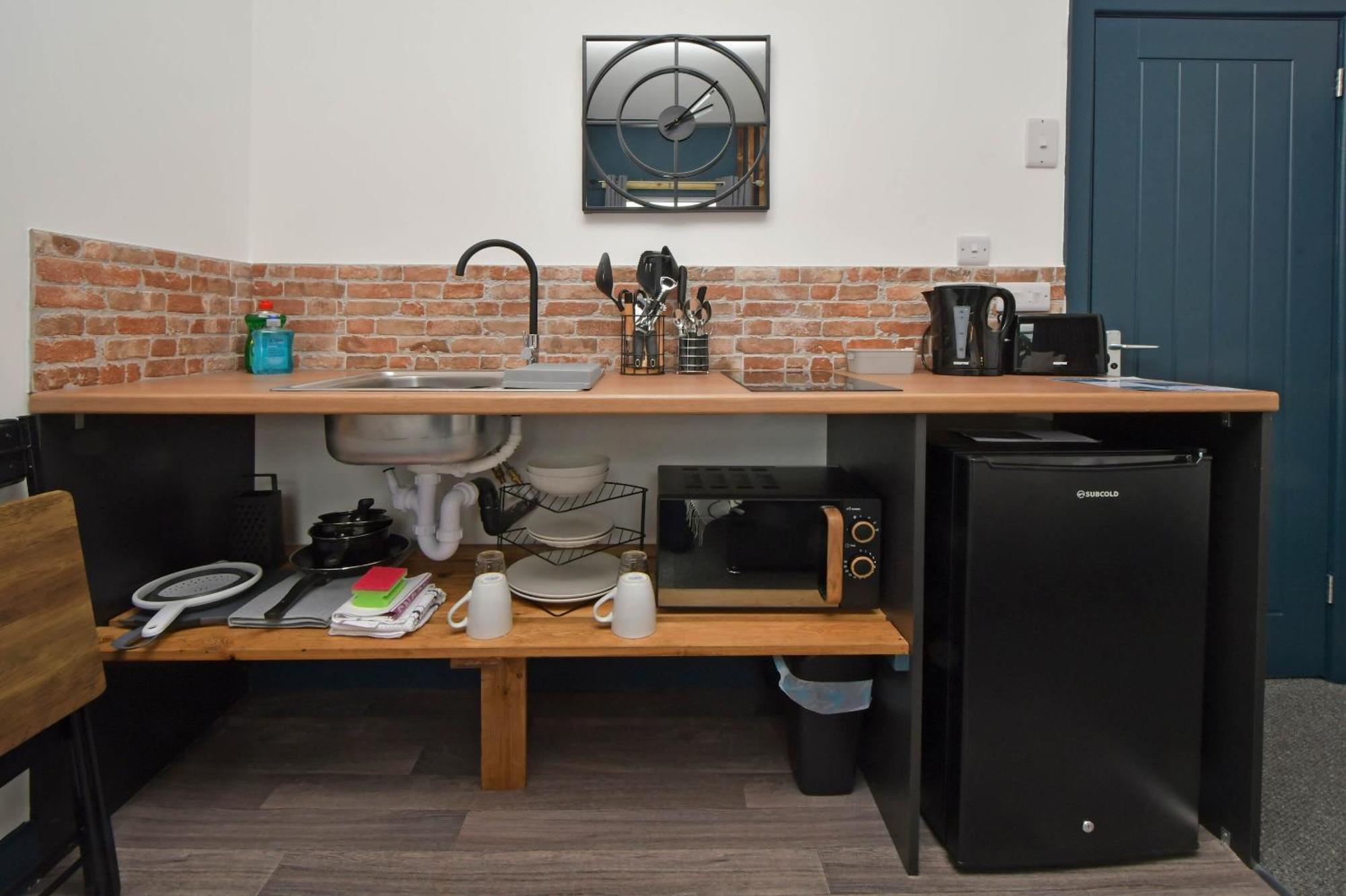 Stay At Shobnall Road Rooms And Studios Burton Buitenkant foto